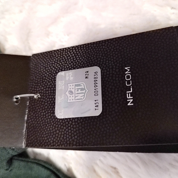 NFL team apparel Tebow in the city tee - Picture 6 of 7